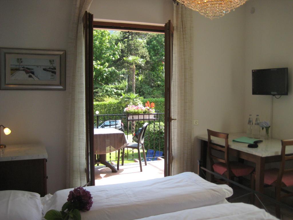 Villa Margherita Lake Maggiore Room photo