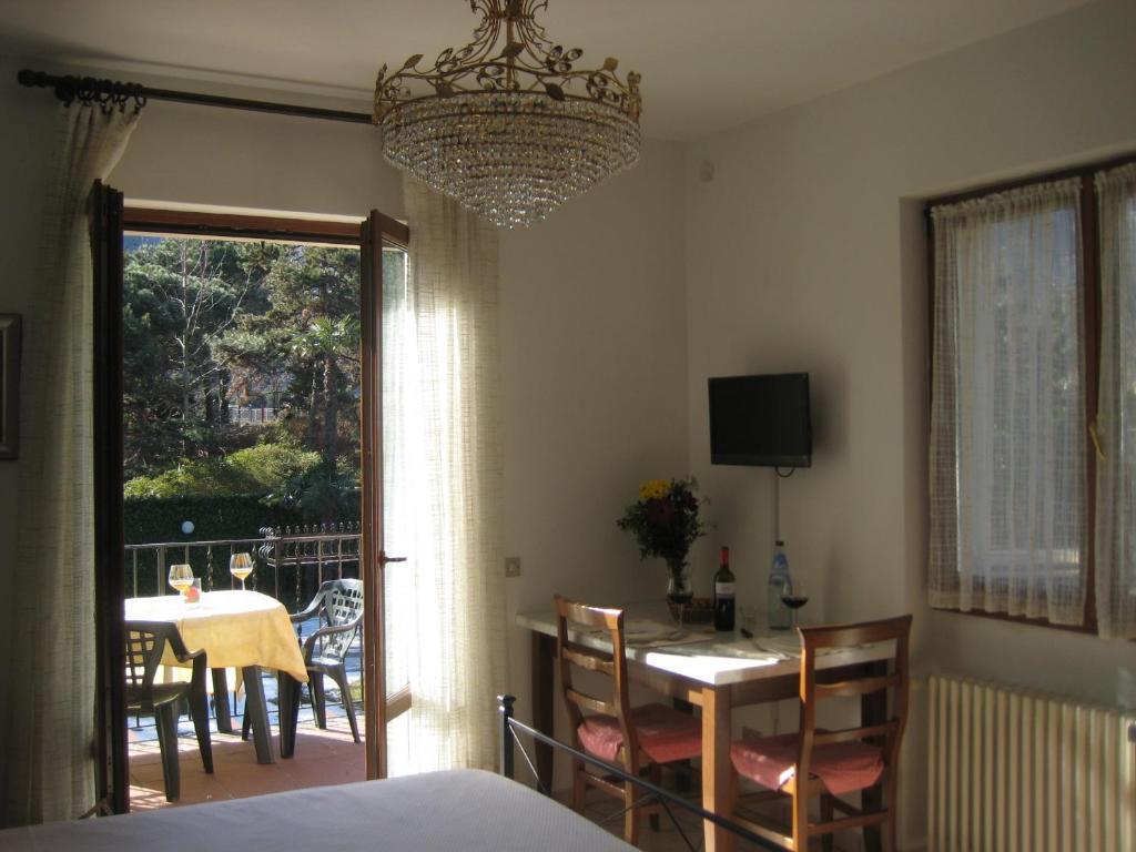 Villa Margherita Lake Maggiore Room photo
