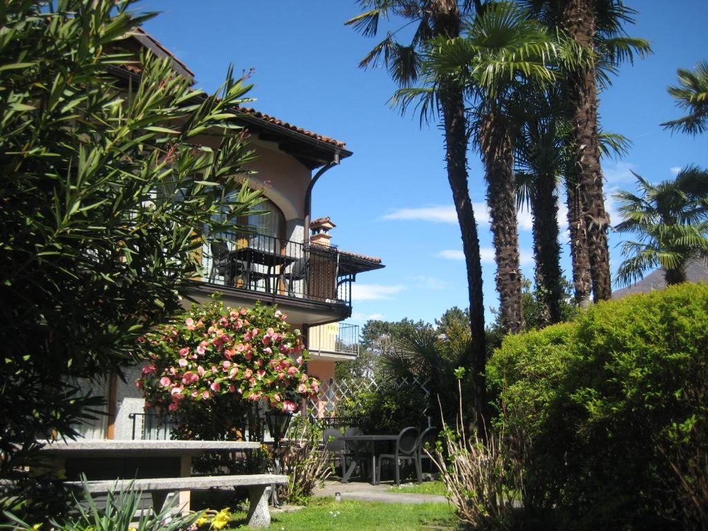 Villa Margherita Lake Maggiore Exterior photo